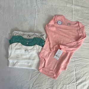 Carter's Baby Bodysuit Set